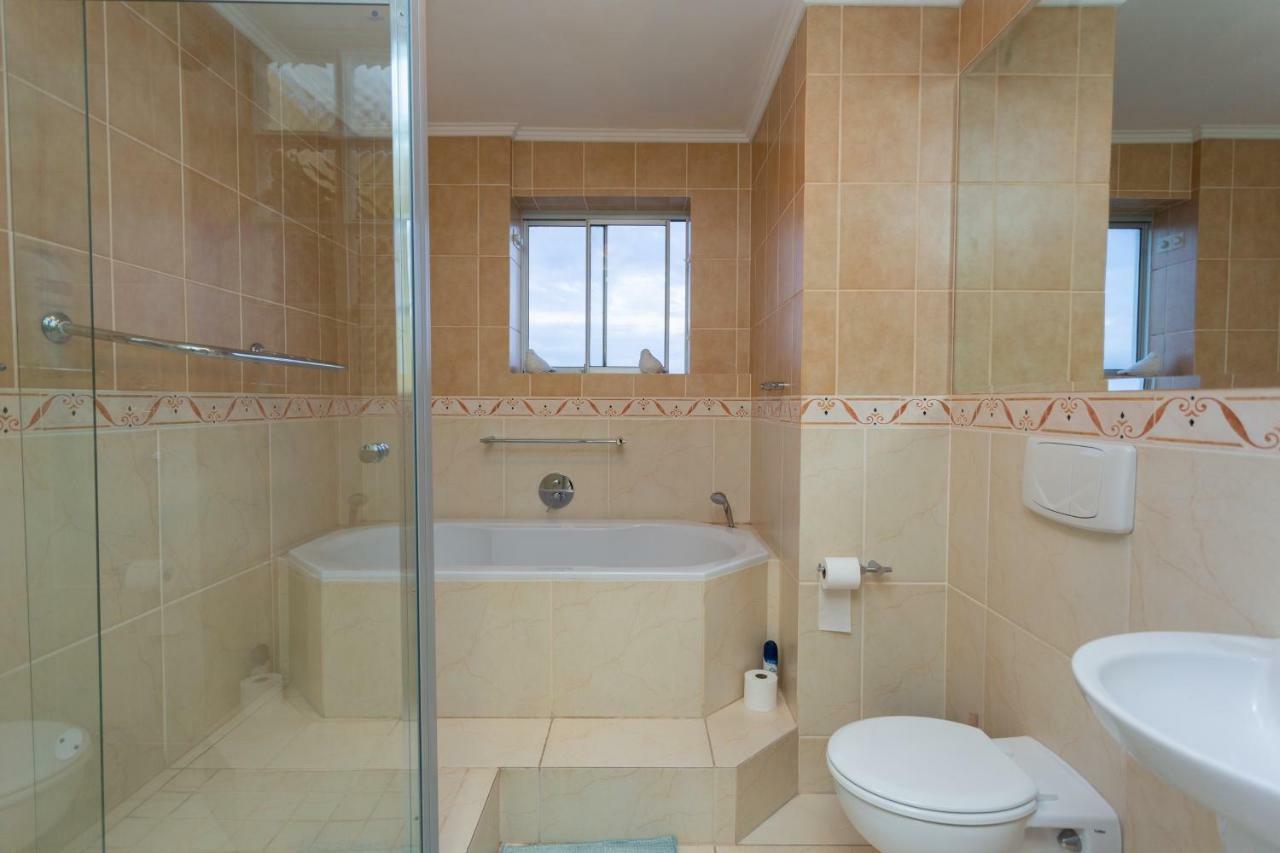 Appartement Breathtaking Views In Blouberg! à Bloubergstrand Extérieur photo